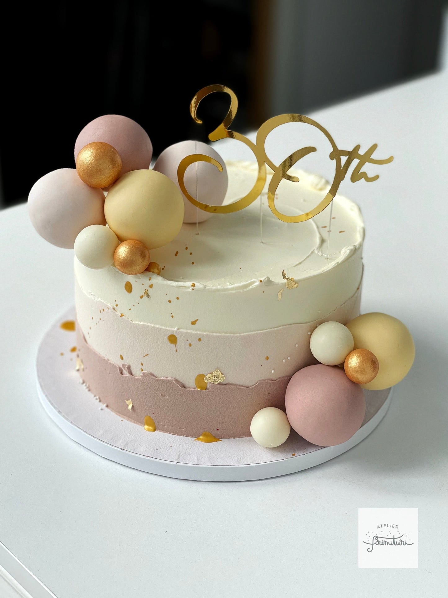 Macarons & Stuff