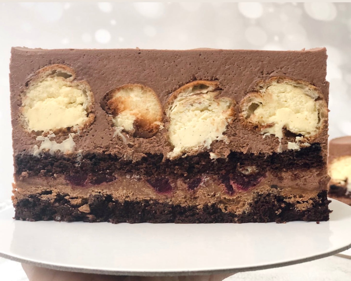 Tort Profiterol Ciocolată Neagră