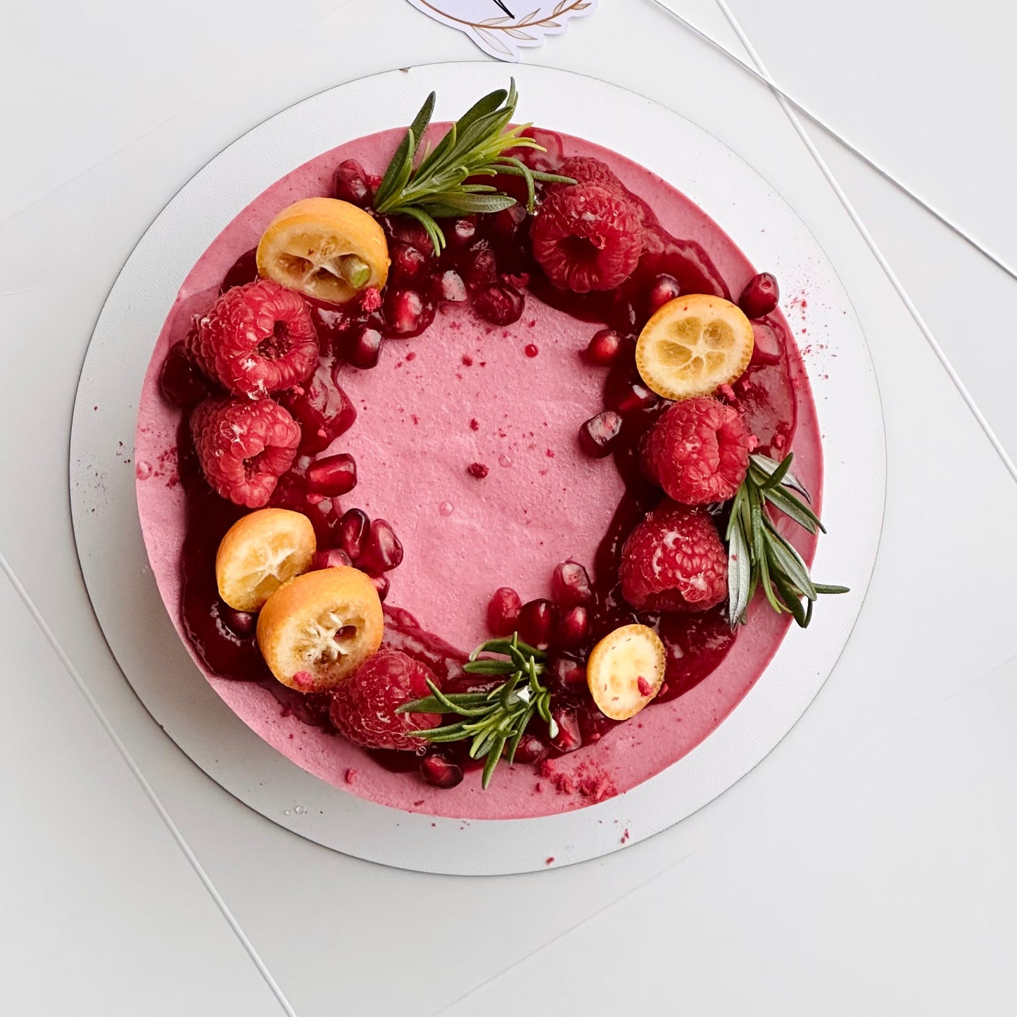 Tort Vegan zmeură (cremă fără zahăr)
