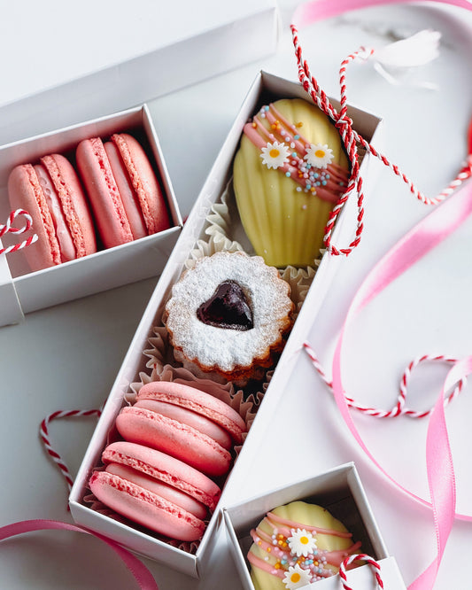 Mini Dessert Box – Gata de dăruit | Ediția de Mărțișor