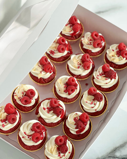 Cutie 15 Red Velvet Cupcakes