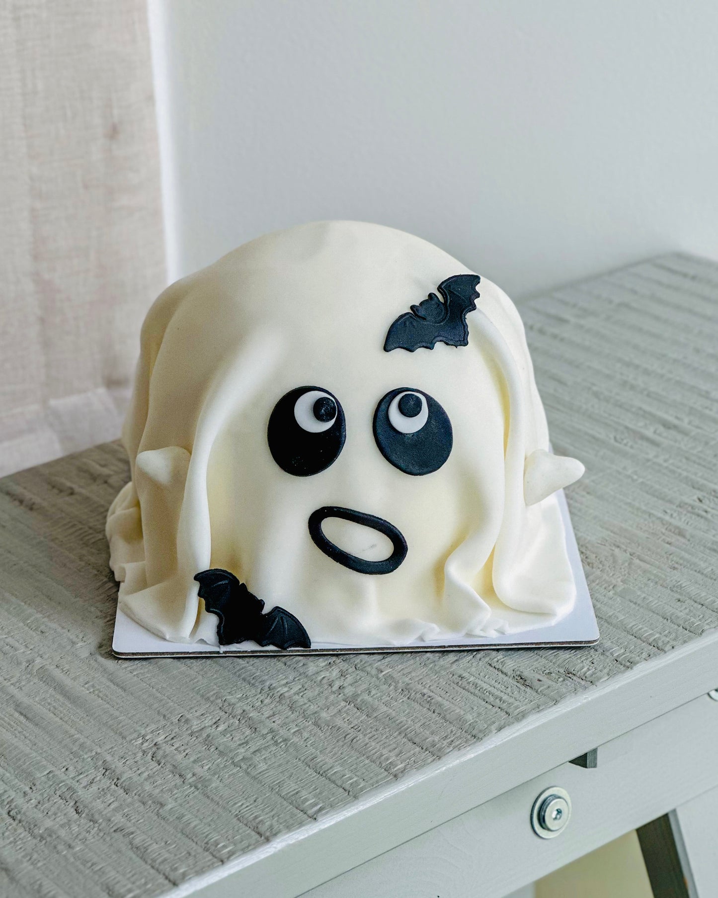 Tort Pumpkin Cake – Fantomă de Halloween
