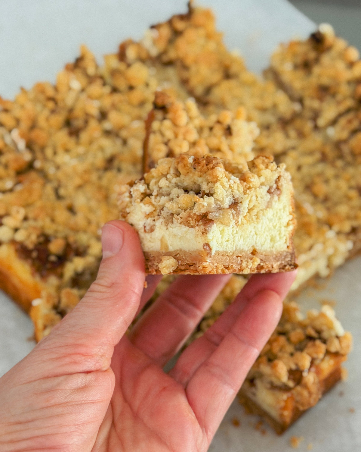 Crumble cu Mere și Scorțișoară